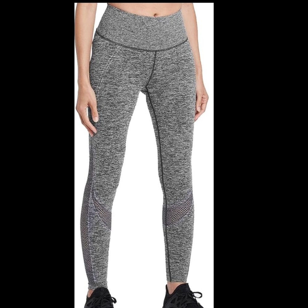 Women's Mid-Rise Seamless Open Work 7/8 Leggings 25"
